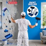 Moler odbacuje stare četke i valjke dok koristi Paint Roller za brzo i uredno krečenje zida.