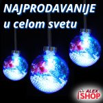3u1 Novogodišnja svetleća zavesa sa kuglama i deda mrazom