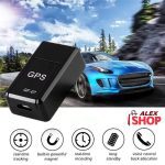 mini GPS lokator postavljen u automobilu ili rancu